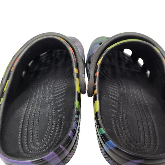 Crocs Classic Clogs Womens 6 Mens 4 Black Rainbow Zebra Stripes Slip On Casual - Picture 8 of 10